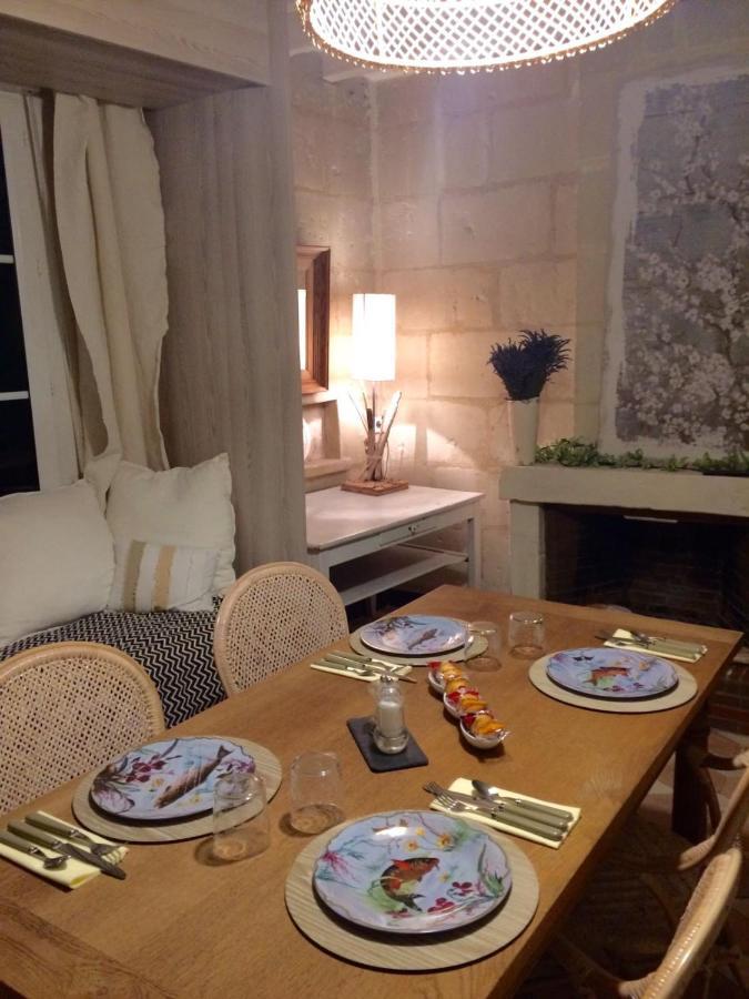 Appartements & Spa De La Marine Loire 몽소로 외부 사진