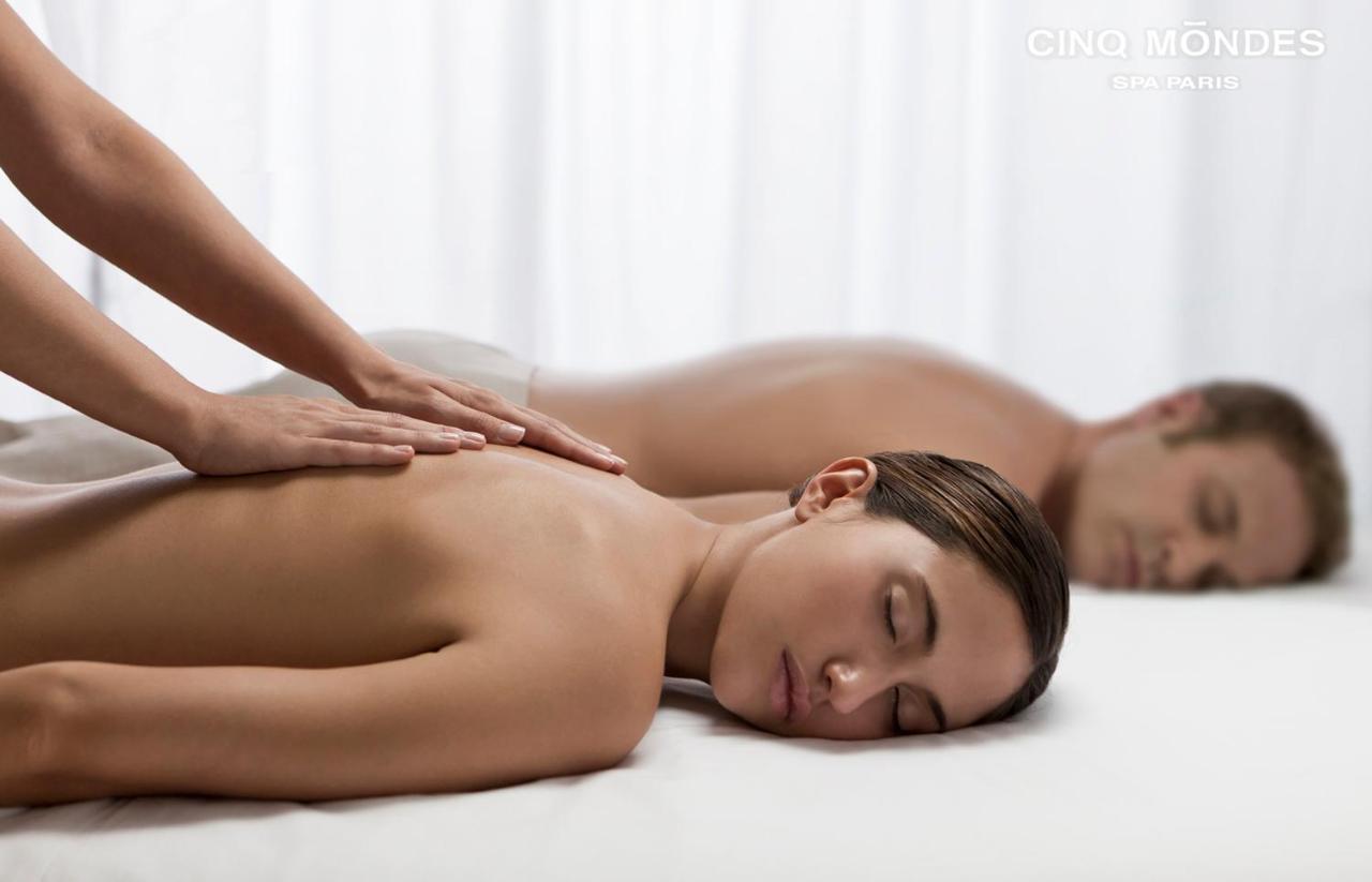 Appartements & Spa De La Marine Loire 몽소로 외부 사진