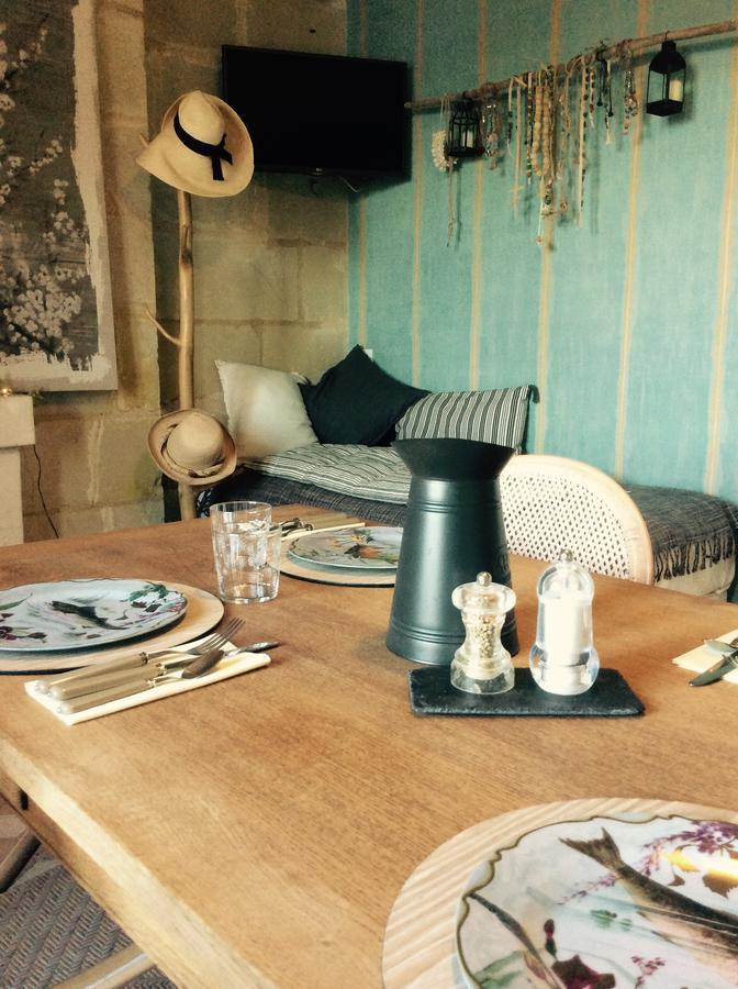 Appartements & Spa De La Marine Loire 몽소로 외부 사진