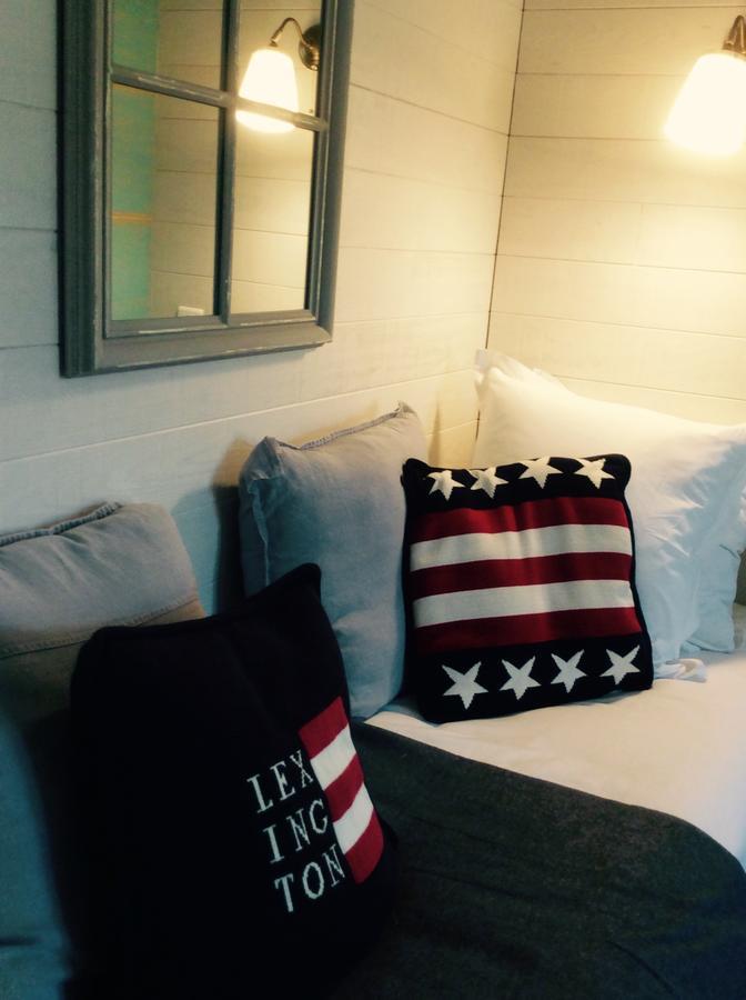 Appartements & Spa De La Marine Loire 몽소로 외부 사진