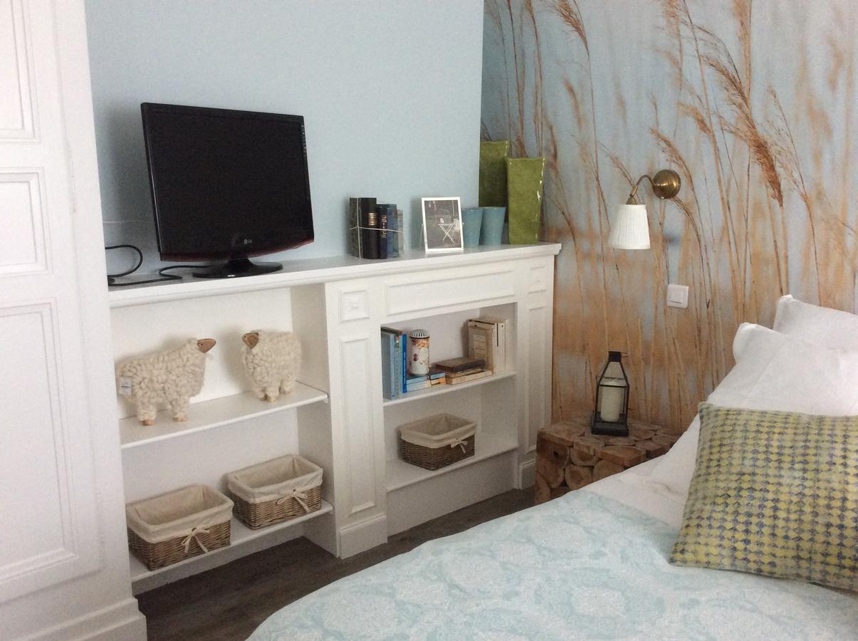 Appartements & Spa De La Marine Loire 몽소로 외부 사진