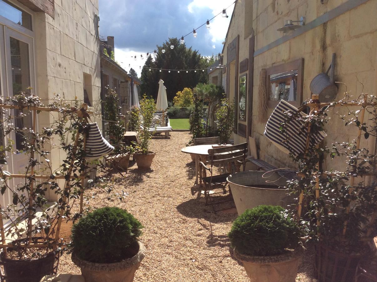 Appartements & Spa De La Marine Loire 몽소로 외부 사진