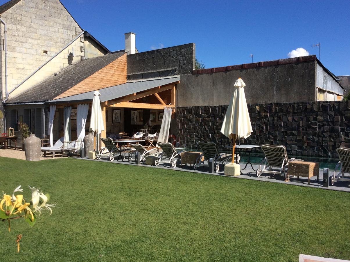 Appartements & Spa De La Marine Loire 몽소로 외부 사진